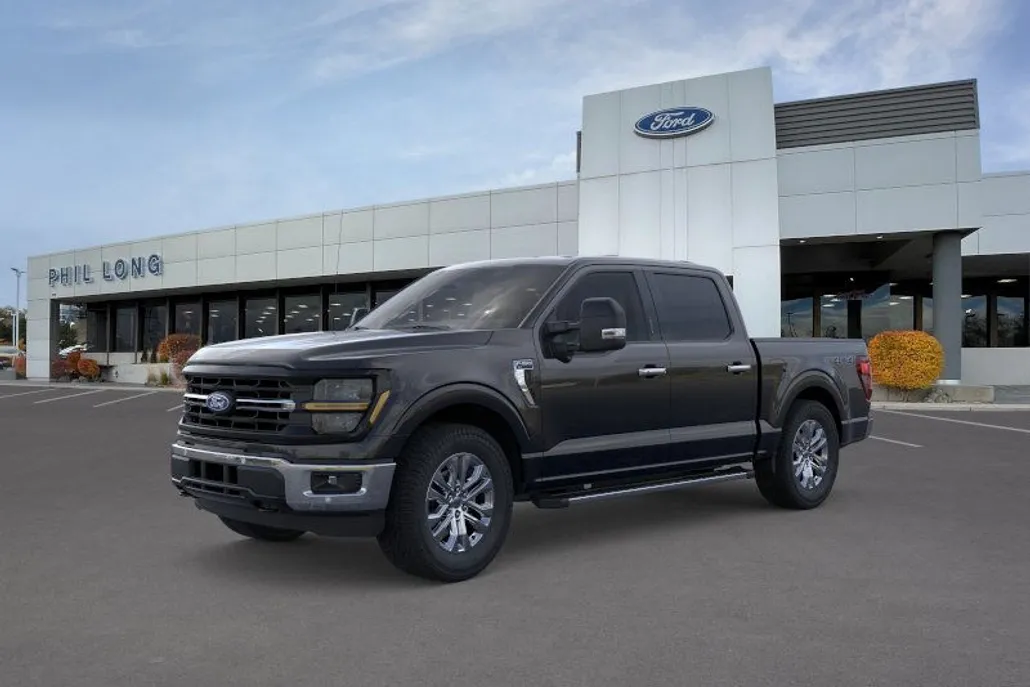 2024 Ford F-150 XLT photo 1