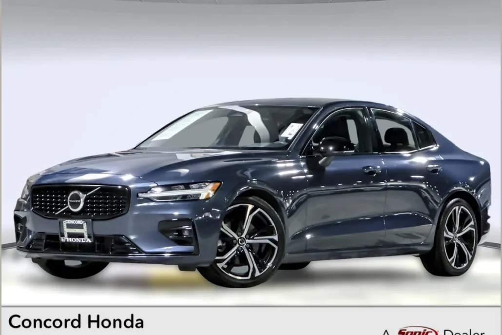2024 Volvo S60 B5 Core photo 1