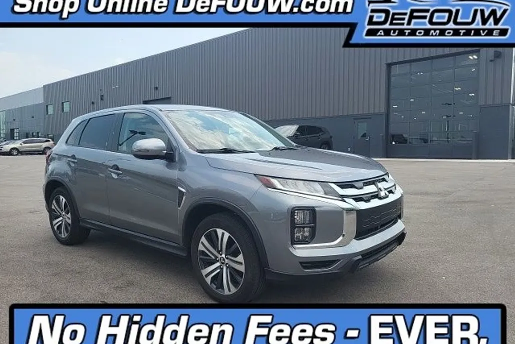 2022 Mitsubishi Outlander Sport ES photo 1