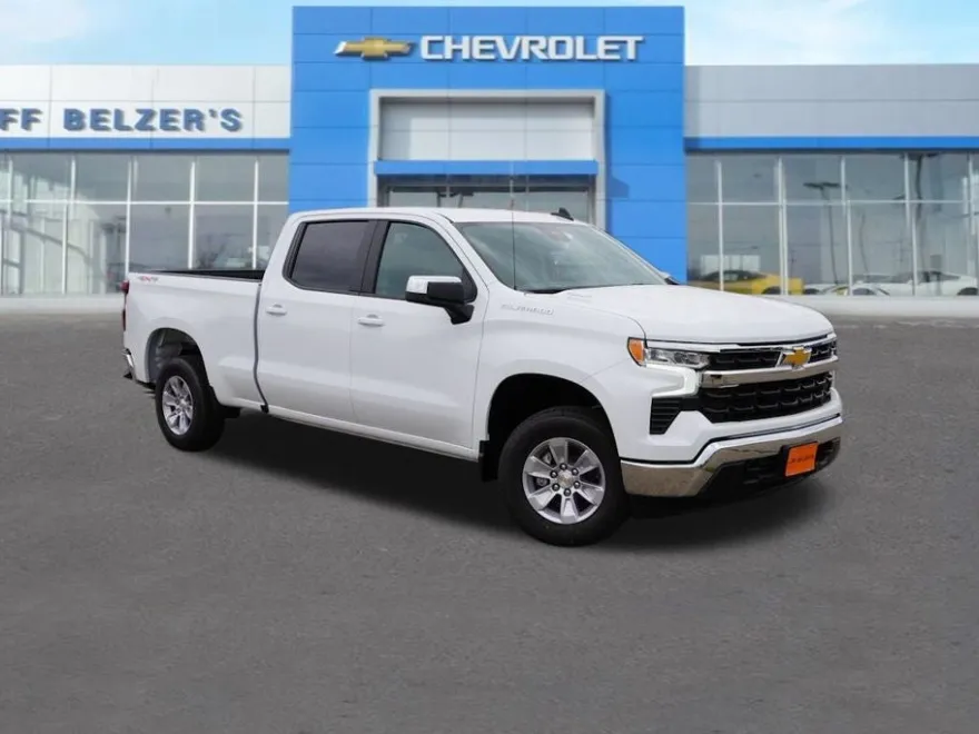 2026 Chevrolet Silverado 1500 LT photo 1