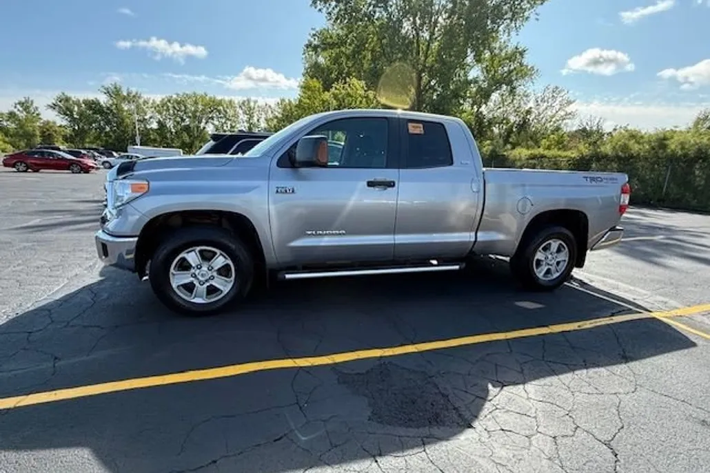 2016 Toyota Tundra TRD Pro photo 1