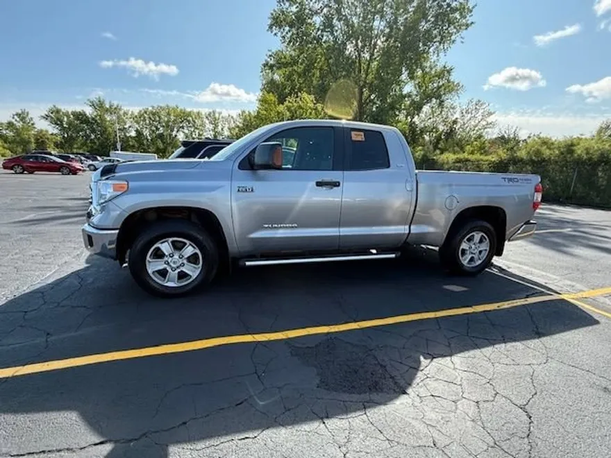 2016 Toyota Tundra TRD Pro photo 1