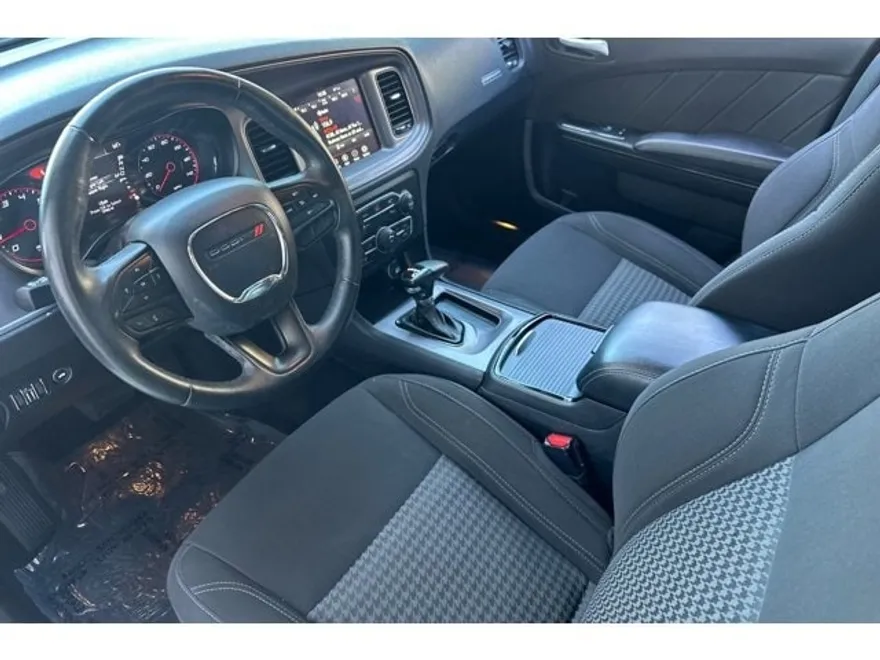 2023 Dodge Charger SXT photo 1