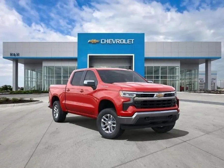 2025 Chevrolet Silverado 1500 LT photo 1