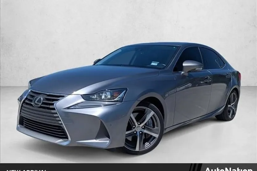 2017 Lexus IS 300 photo 1