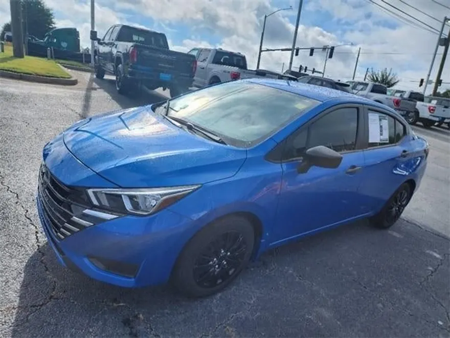 2024 Nissan Versa S photo 1