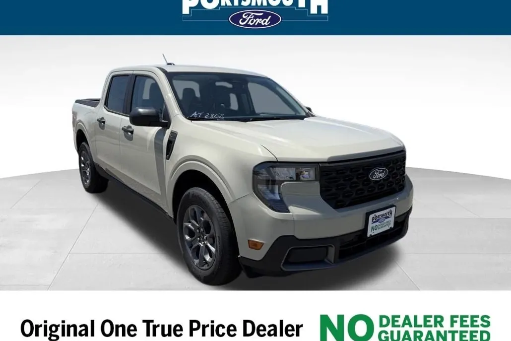 2025 Ford Maverick XLT photo 1