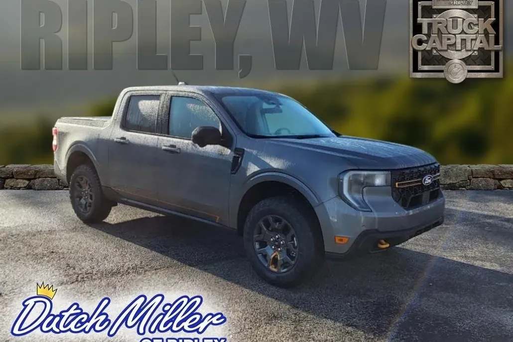 2025 Ford Maverick Tremor photo 1