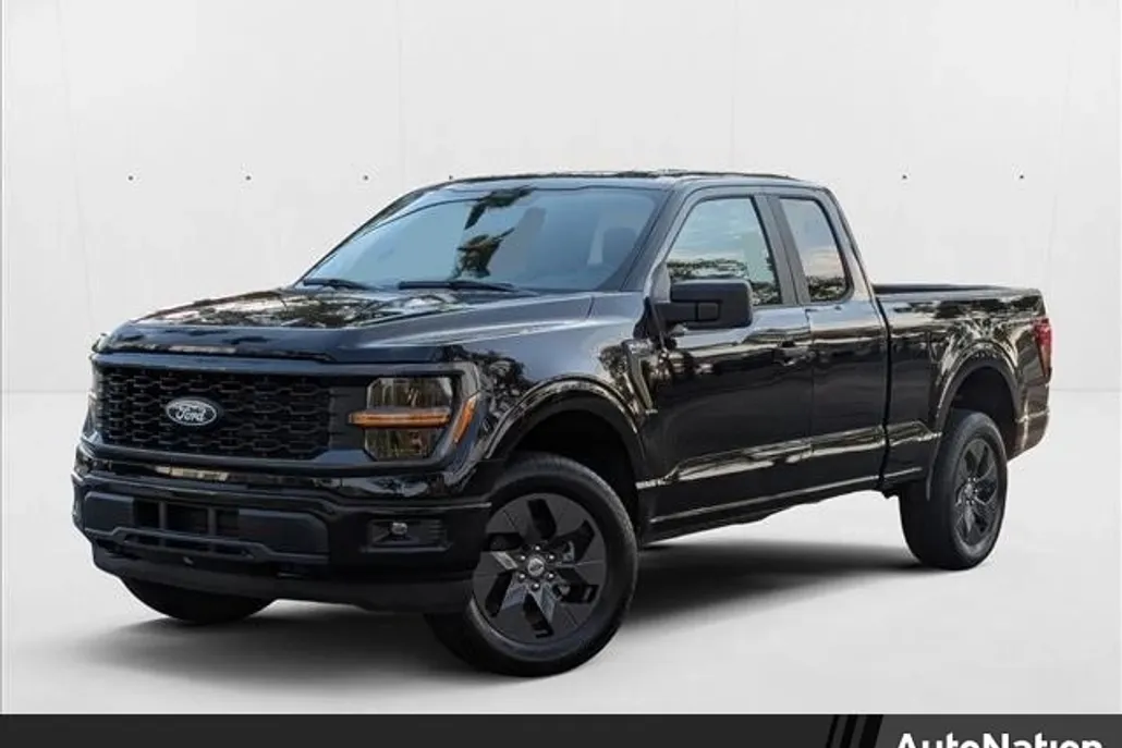 2025 Ford F-150 STX photo 1