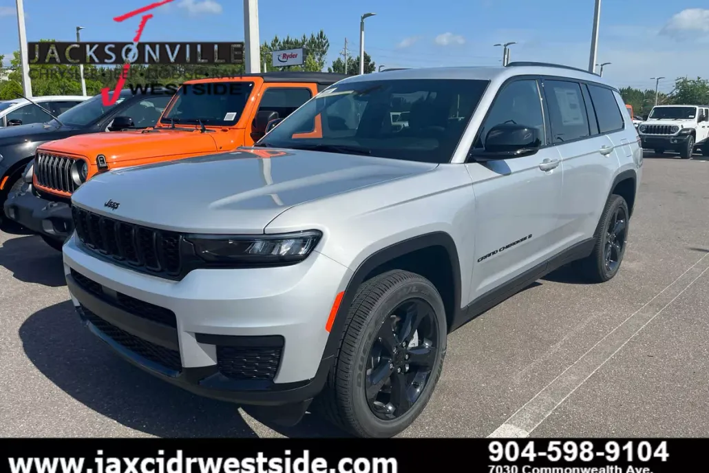 2025 Jeep Grand Cherokee Altitude X photo 1