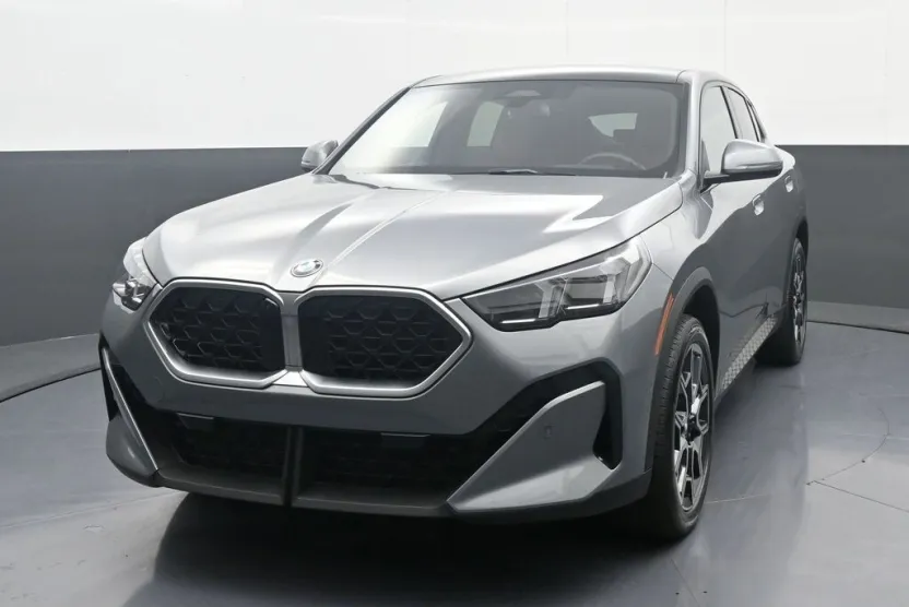 2025 Bmw X2 xDrive28i photo 1