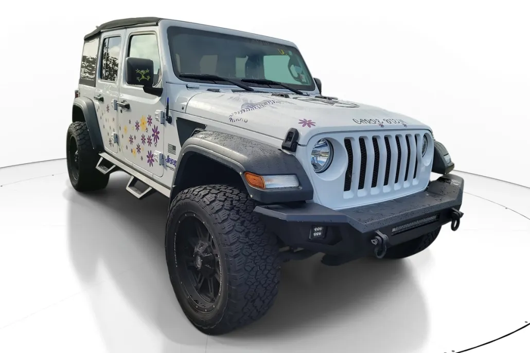 2020 Jeep Wrangler Unlimited Sport photo 1