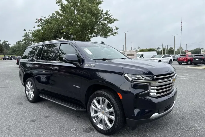 2021 Chevrolet Tahoe High Country photo 1