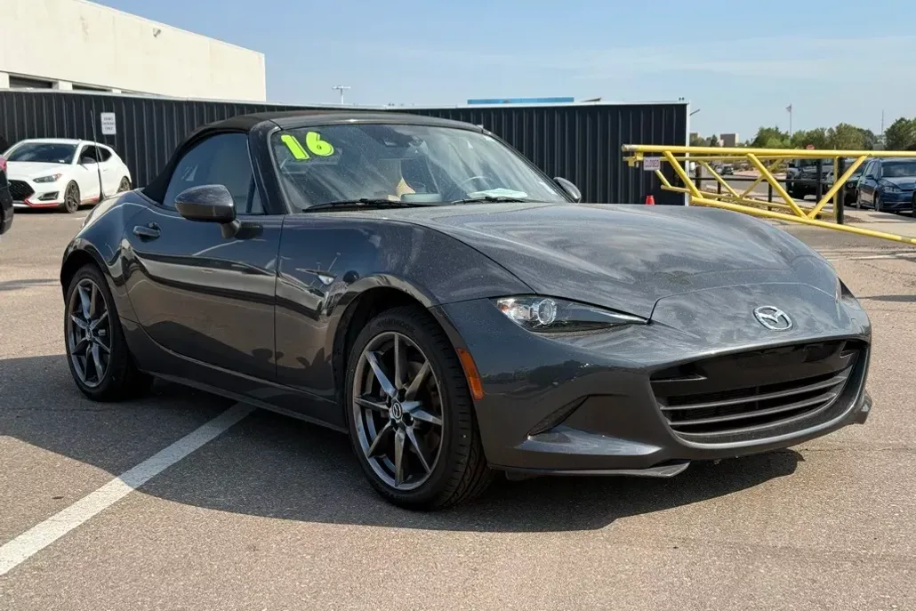 2016 Mazda MX-5 Miata Miata Grand Touring photo 1