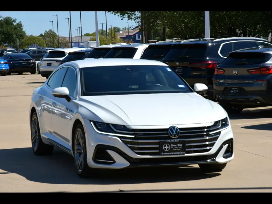 2022 Volkswagen Arteon SE R-Line photo 1