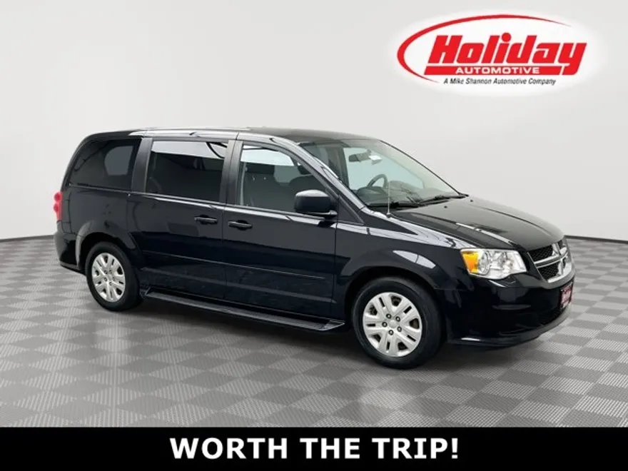 2016 Dodge Grand Caravan SE photo 1