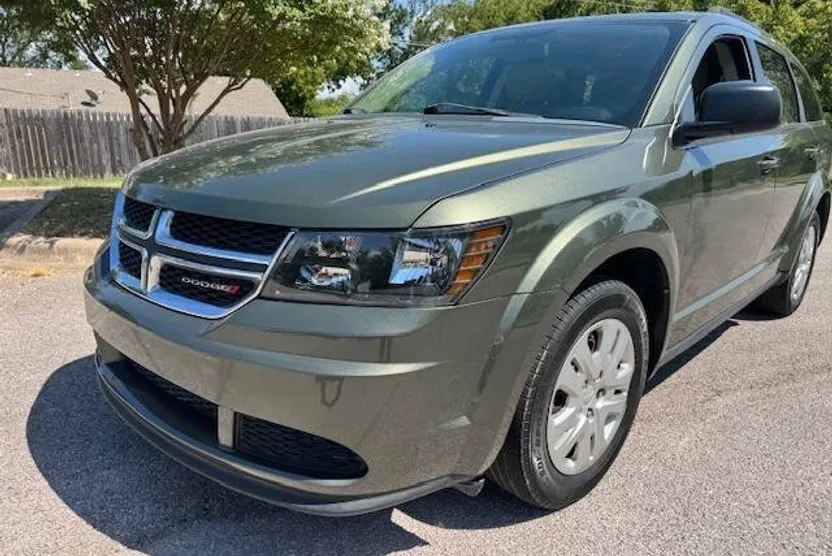 2016 Dodge Journey SE photo 1