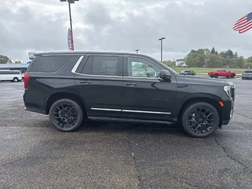 2023 Gmc Yukon Denali photo 1