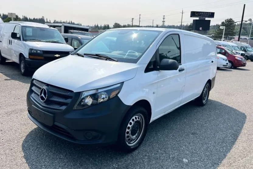 2017 Mercedes Benz Metris Cargo Van photo 1