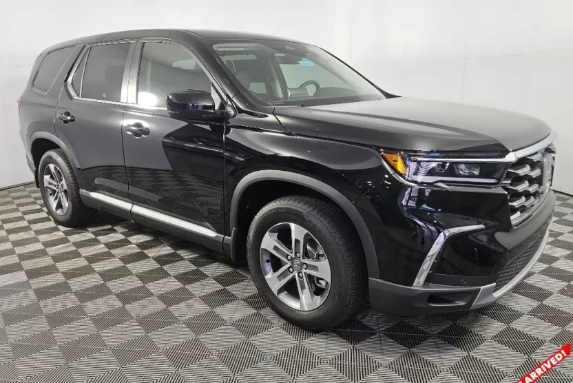 2025 Honda Pilot EX-L photo 1