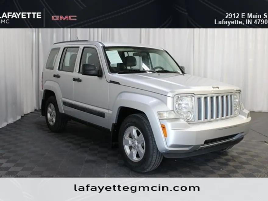 2012 Jeep Liberty Sport photo 1