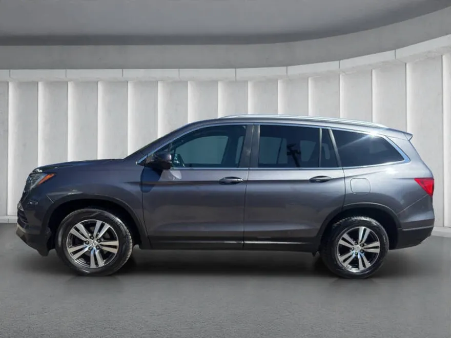 2016 Honda Pilot EX-L photo 1