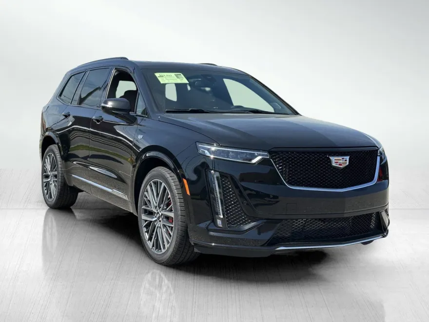 2025 Cadillac XT6 Sport photo 1