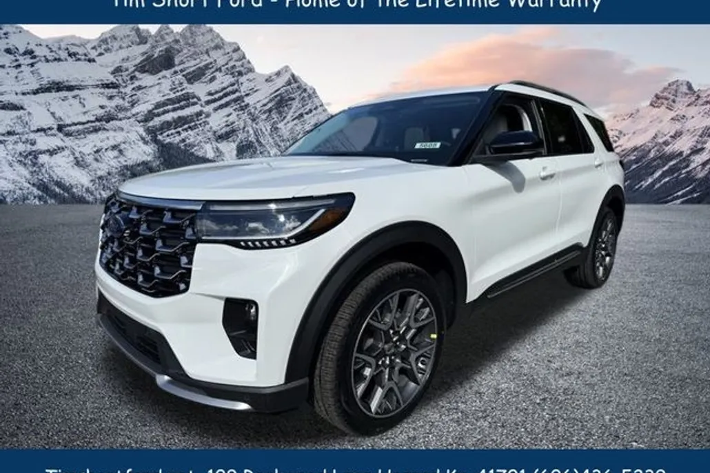 2025 Ford Explorer Platinum photo 1