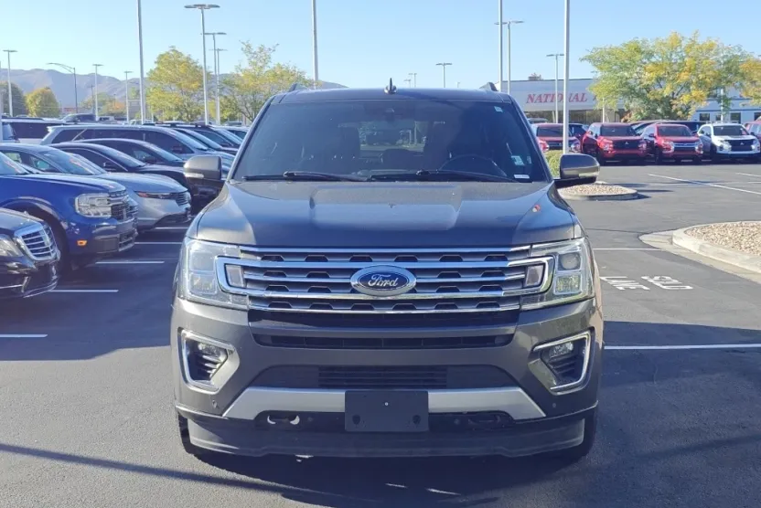 2021 Ford Expedition MAX Limited photo 1