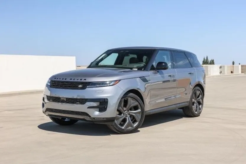 2025 Land Rover Range Rover Sport SE photo 1