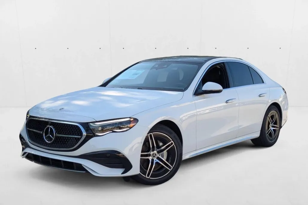 2025 Mercedes Benz E 350 Sedan photo 1