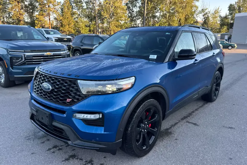 2021 Ford Explorer ST photo 1