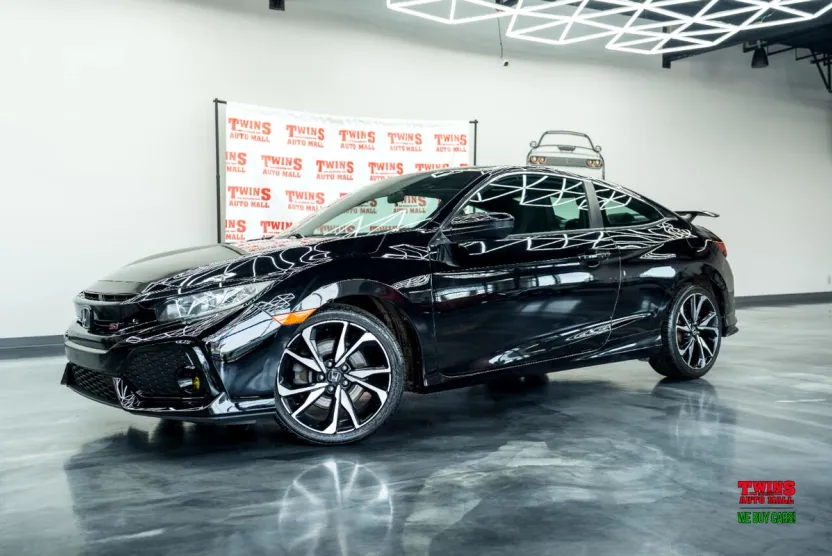 2019 Honda Civic Si photo 1