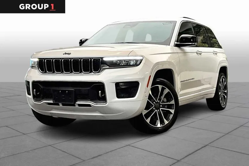 2022 Jeep Grand Cherokee Overland photo 1