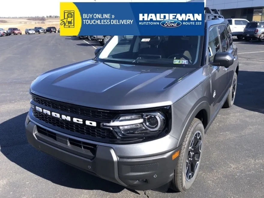 2025 Ford Bronco Sport Outer Banks photo 1