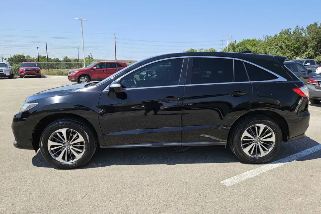 2017 Acura RDX Advance photo 1