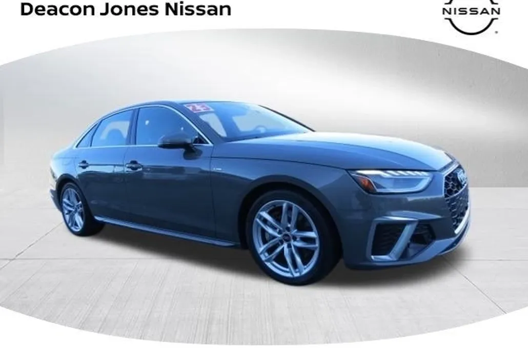 2023 Audi A4 S line Premium Plus 45 TFSI Quattro photo 1