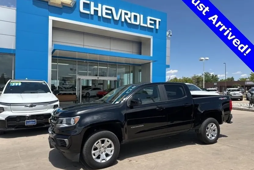 2022 Chevrolet Colorado LT photo 1