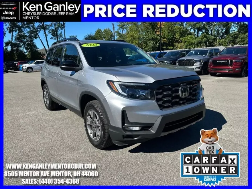 2023 Honda Passport TrailSport photo 1