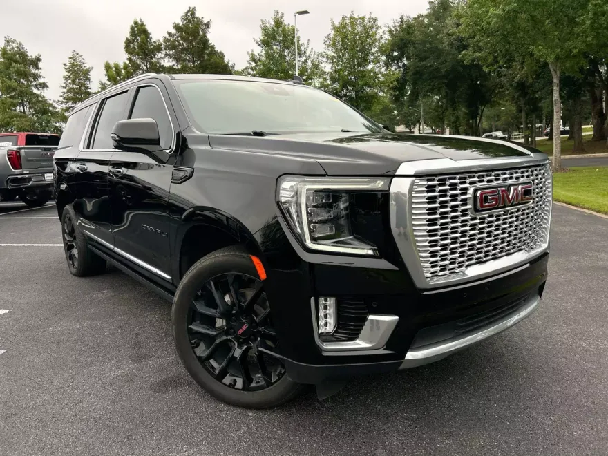 2023 Gmc Yukon XL Denali photo 1
