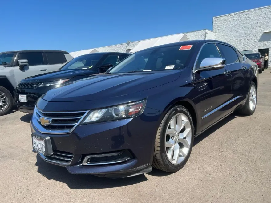 2019 Chevrolet Impala Premier photo 1