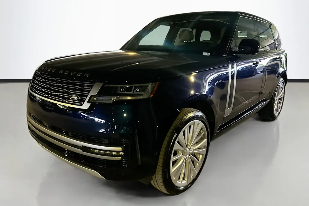 2025 Land Rover Range Rover SE photo 1