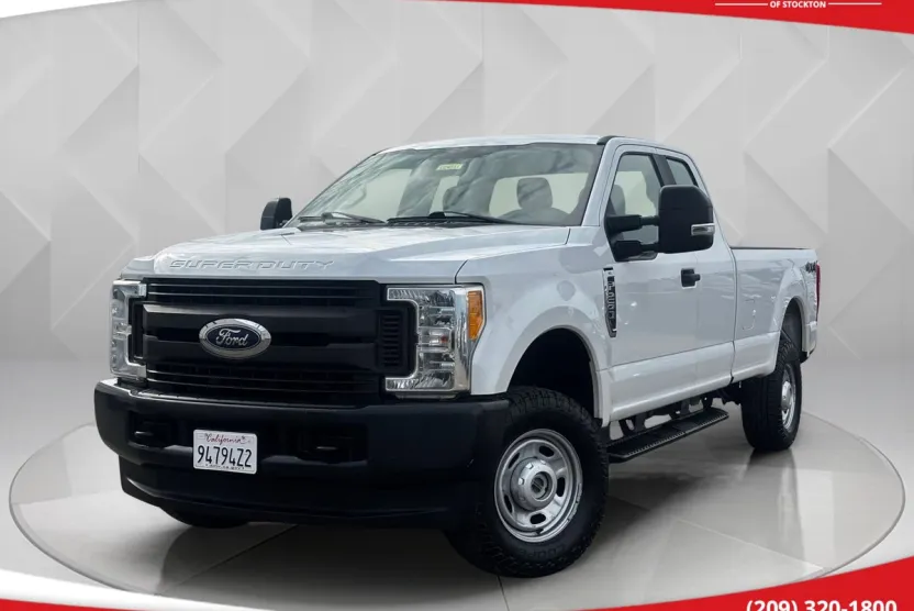 2017 Ford F-250 XL photo 1