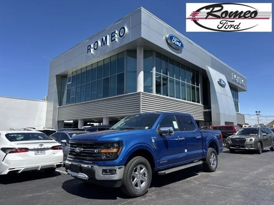 2025 Ford F-150 XLT photo 1
