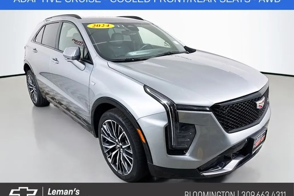 2024 Cadillac XT4 Sport photo 1