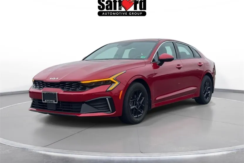 2025 Kia K5 LXS photo 1