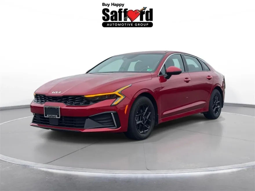 2025 Kia K5 LXS photo 1
