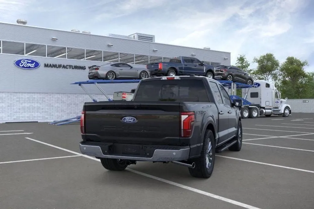 2025 Ford F-150 Lariat photo 1