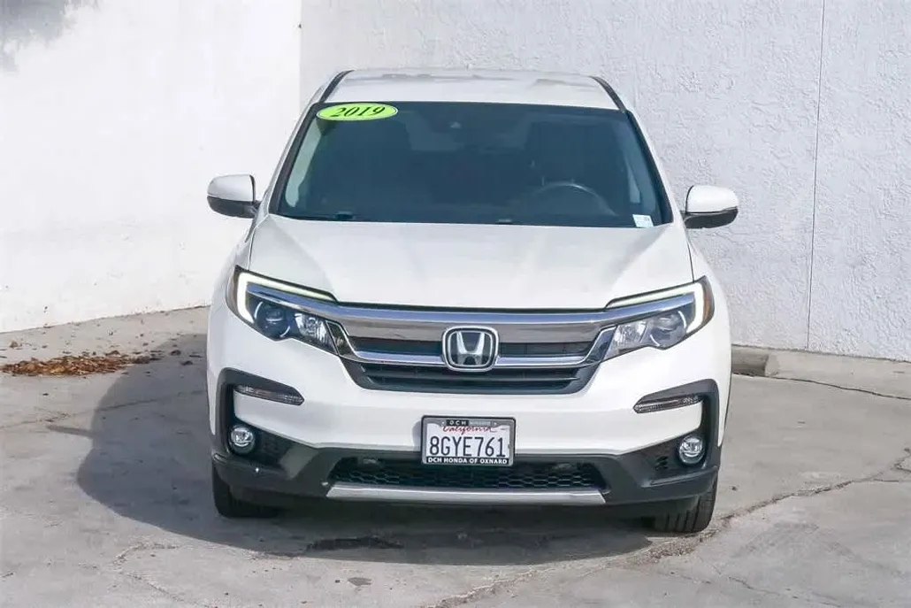2019 Honda Pilot EX photo 1