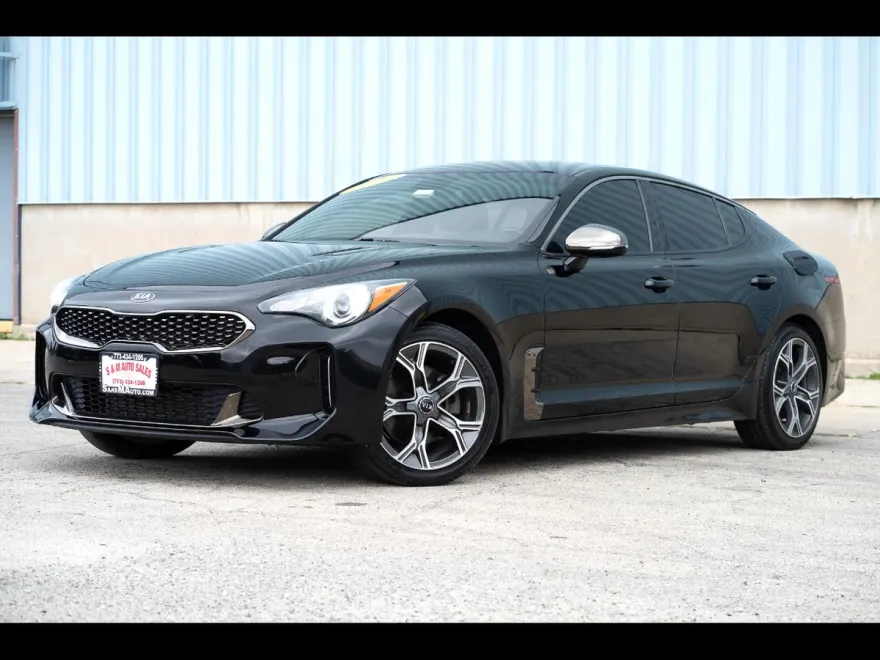 2021 Kia Stinger GT-Line photo 1